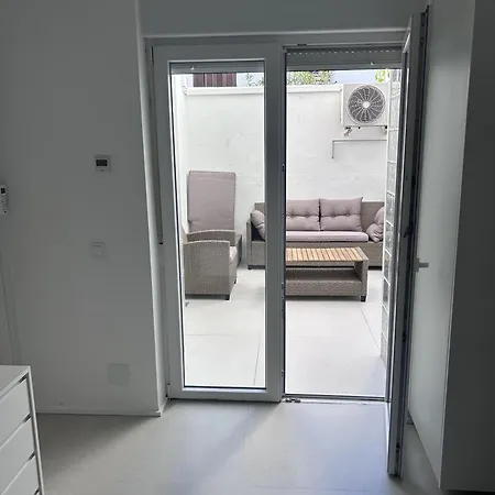 Modern 2 Bedroom Front - La Duquesa Апартаменты Манилва